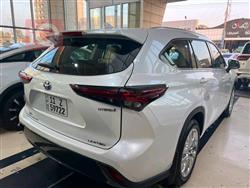 تۆیۆتا هایلاندەر